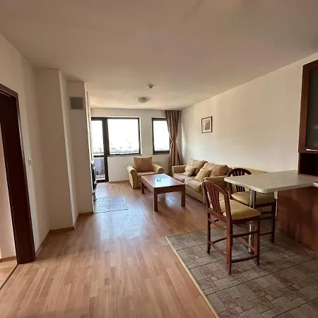 Spacious Mountain View Apartament Bansko